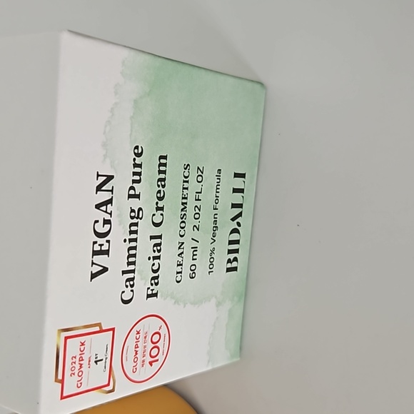 Skincare - Facial Combo - Picture 3 of 6